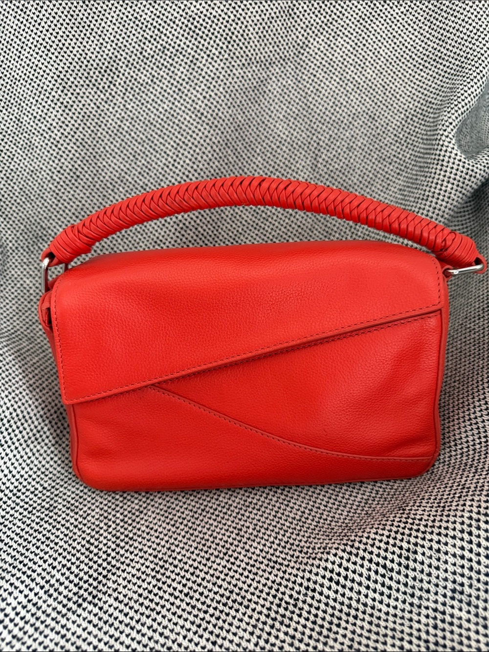 Walter Baker | Jagger Bag in Flame - Picture 2 of 14